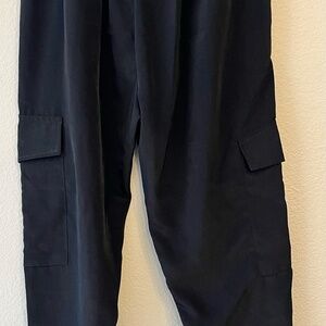 Zara Women's Black Cargo Joggers with Functional Pockets - Trendy & Comfortable